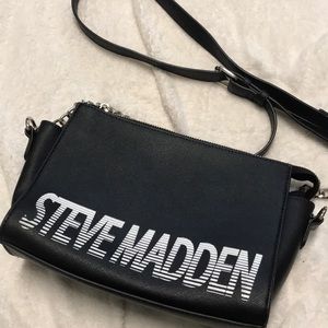 Send offers❤️ Steve Madden Crossbody Bag